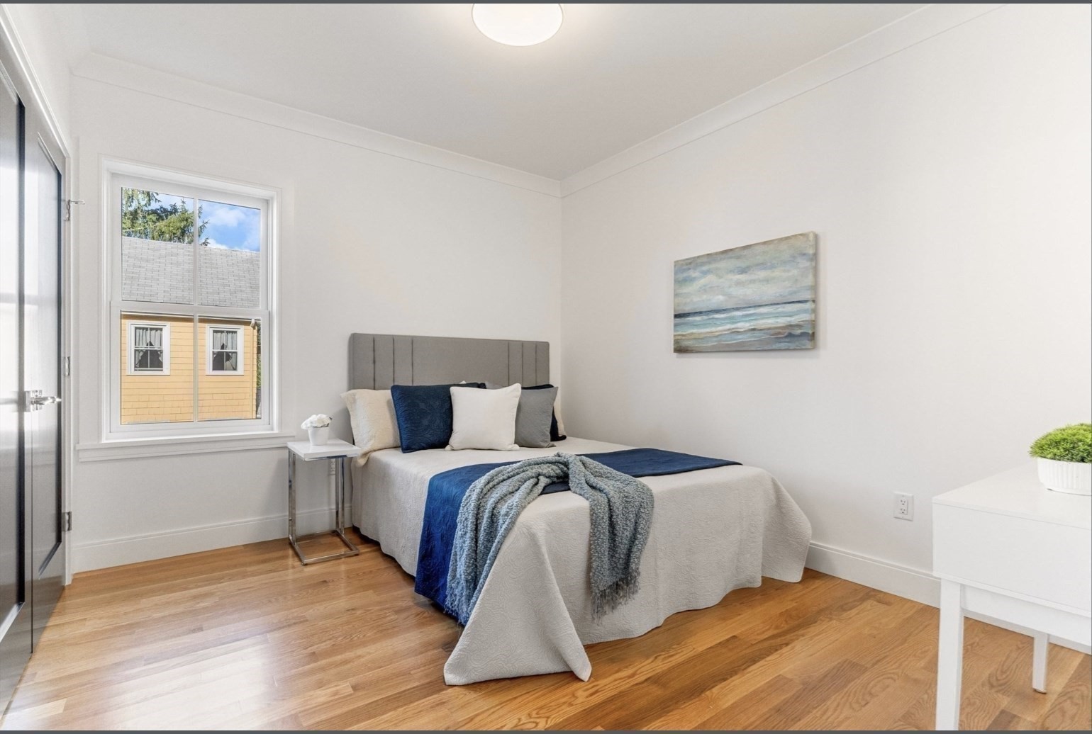 20 Lawrence St # 2 Property Photo 16