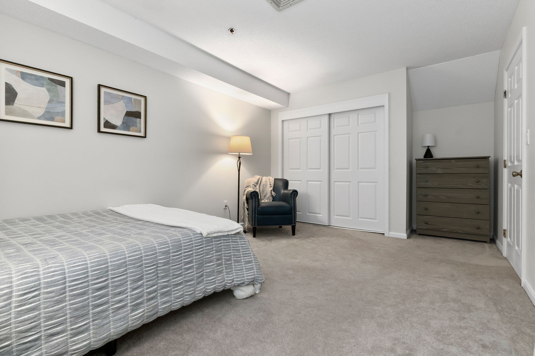 4 Duck Pond Rd # 206 Property Photo 16