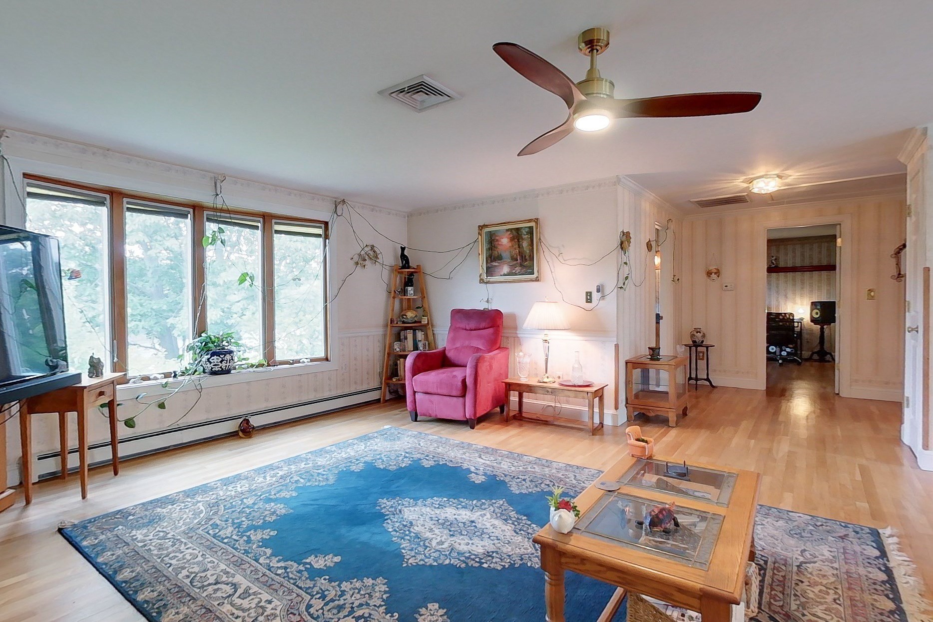 220 River Rd Property Photo 28