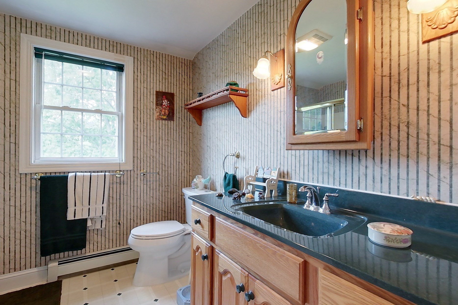 220 River Rd Property Photo 29