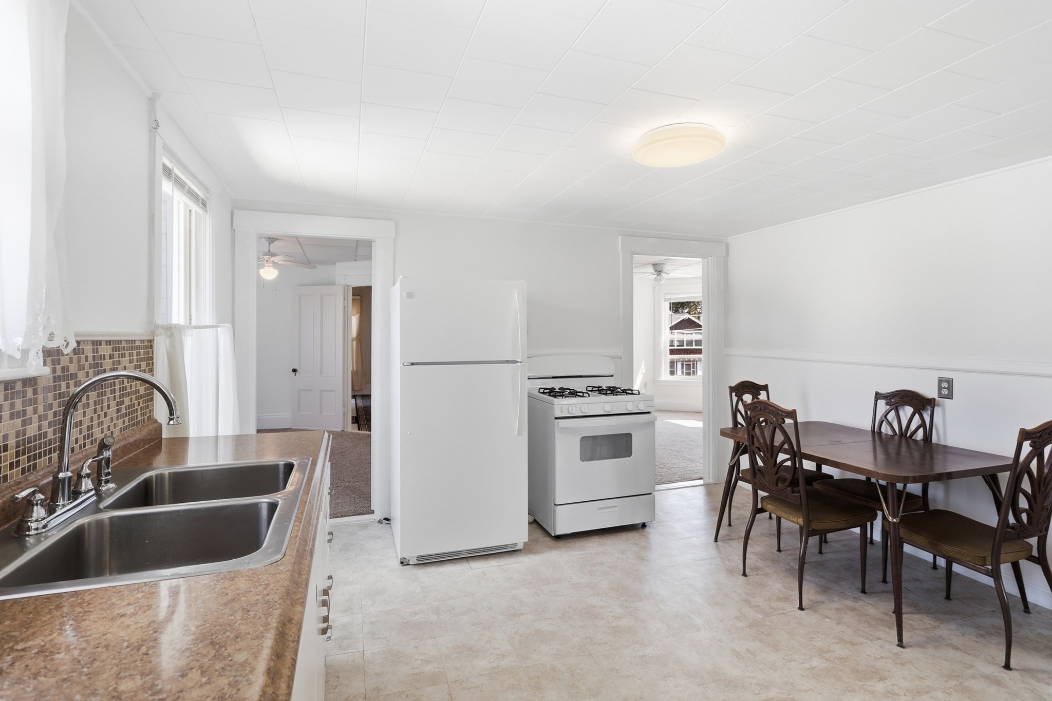 109 4th St. Property Photo 15