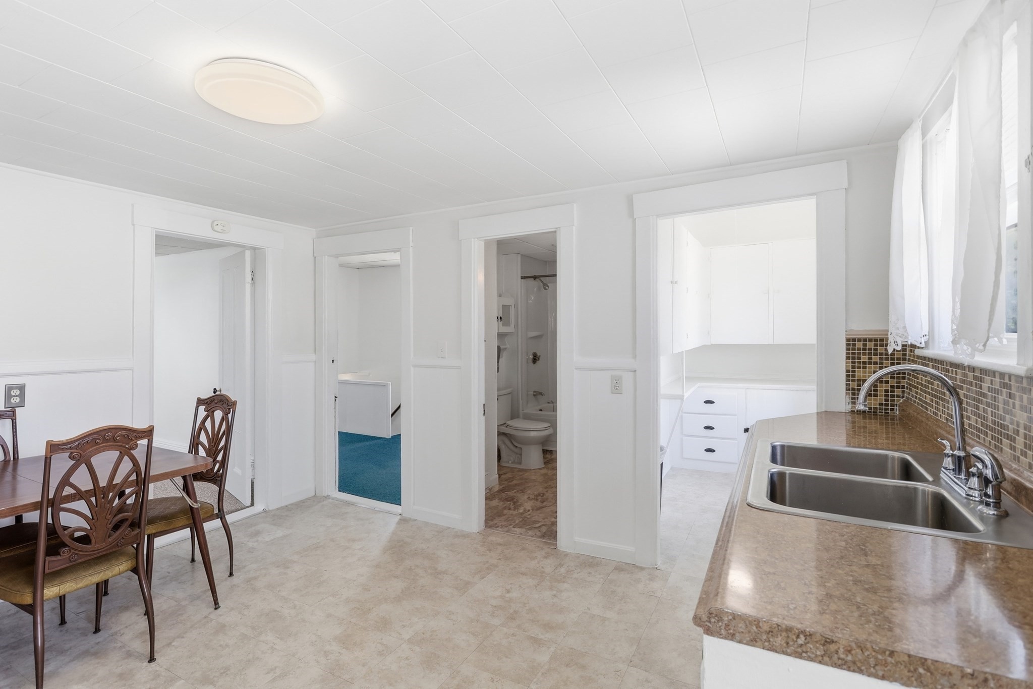 109 4th St. Property Photo 16