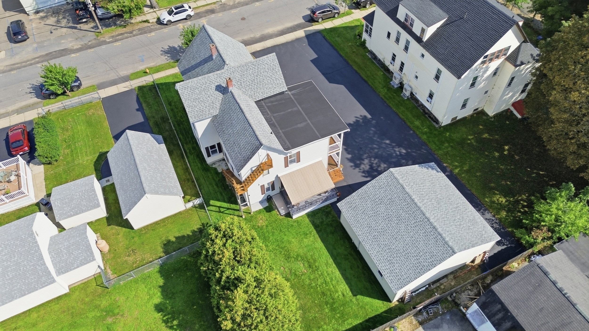 109 4th St. Property Photo 32
