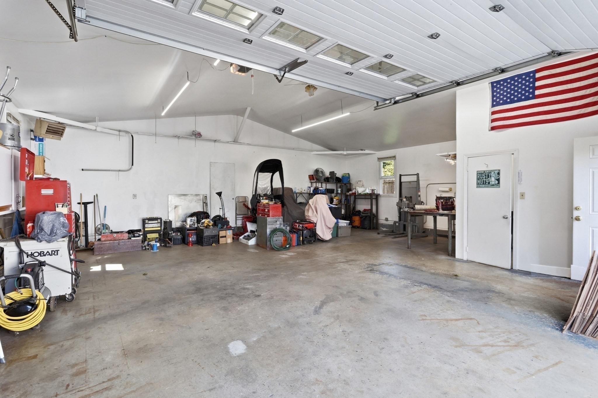 109 4th St. Property Photo 34