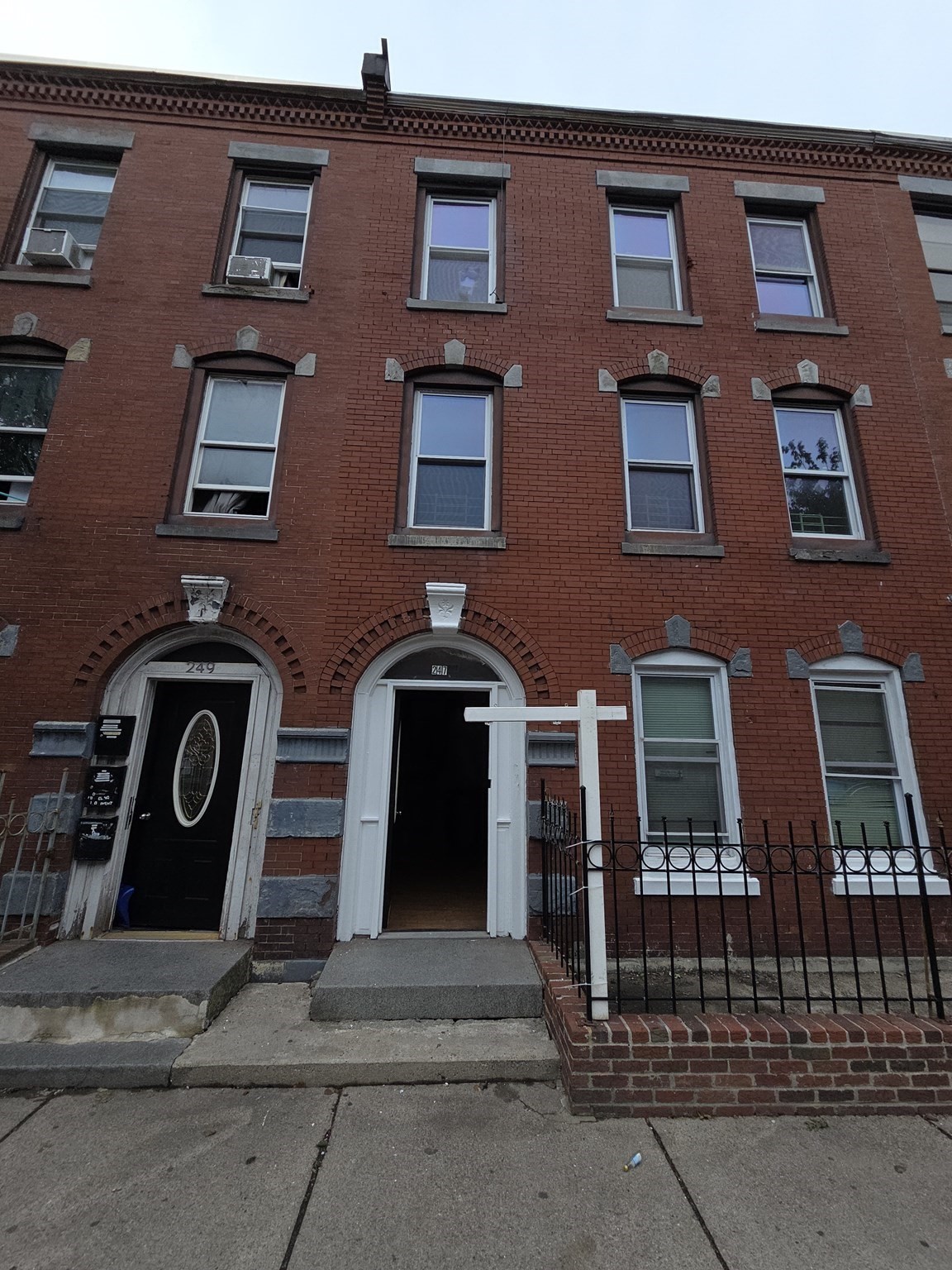 247 Washington St Property Photo 1