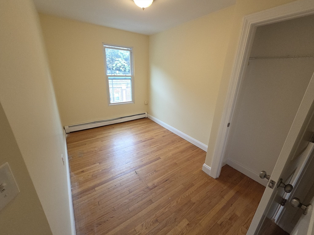 247 Washington St Property Photo 8