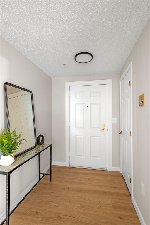 12 Ledgewood Way # 16 Property Photo 3
