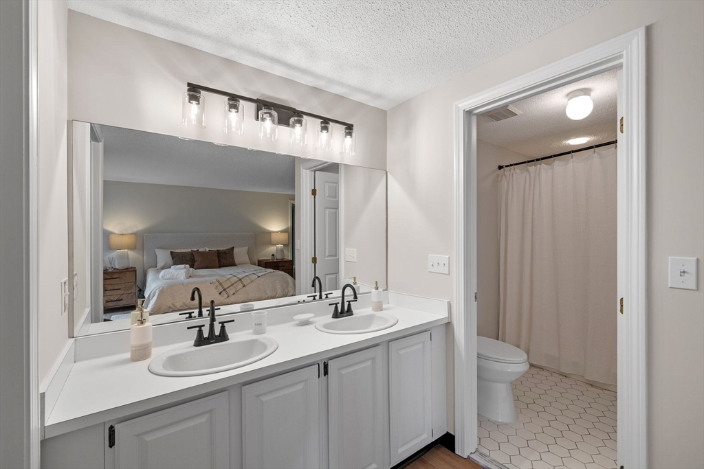 12 Ledgewood Way # 16 Property Photo 14