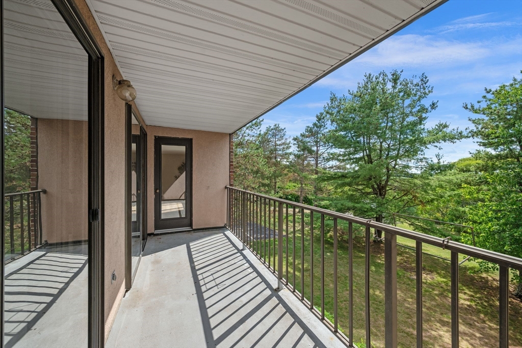 12 Ledgewood Way # 16 Property Photo 20