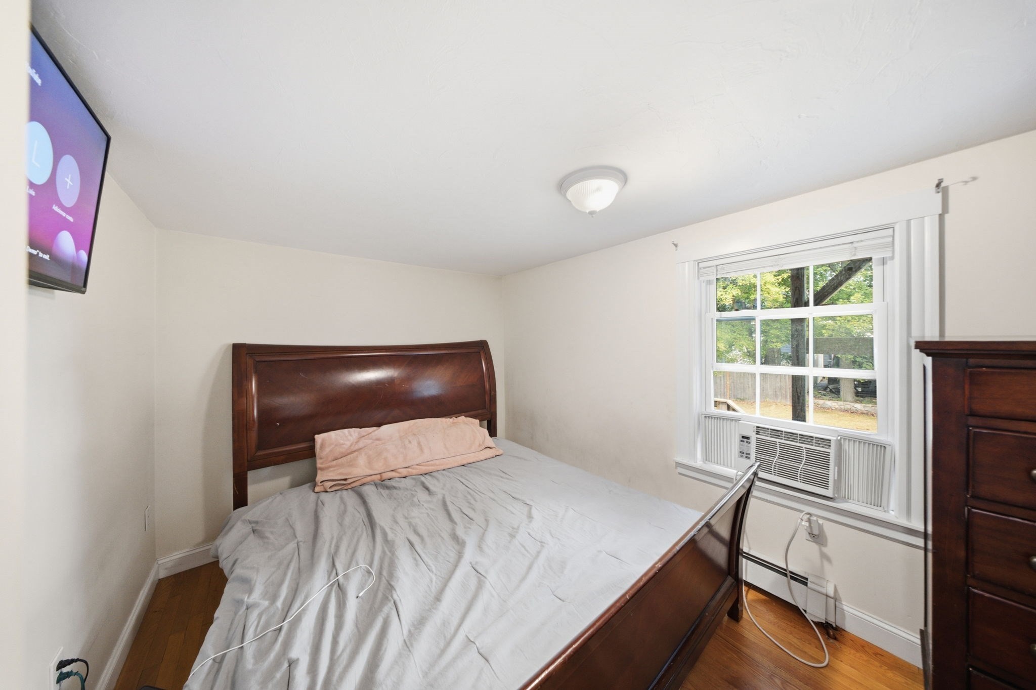 251 Main St Property Photo 12