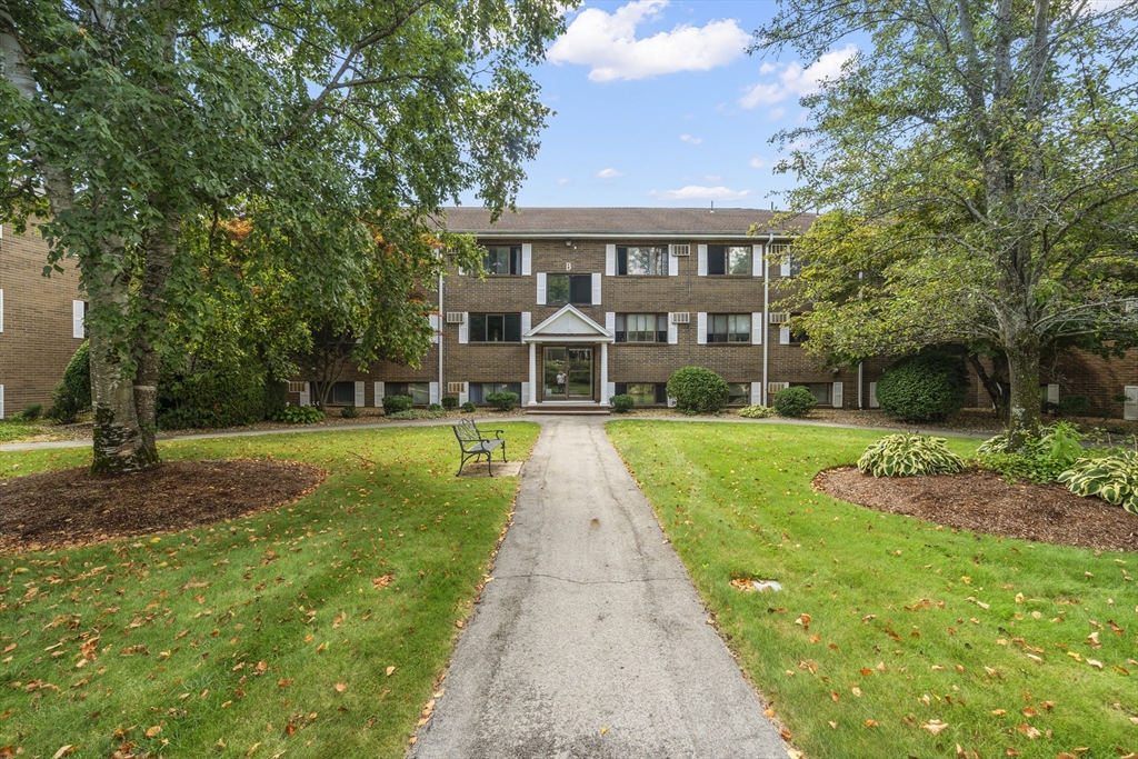 45 Macy St # 303b Property Photo 1