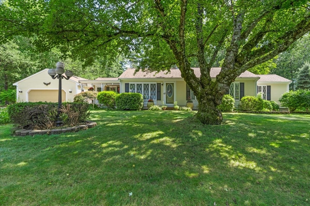 28 Lawrence Rd Property Photo 1