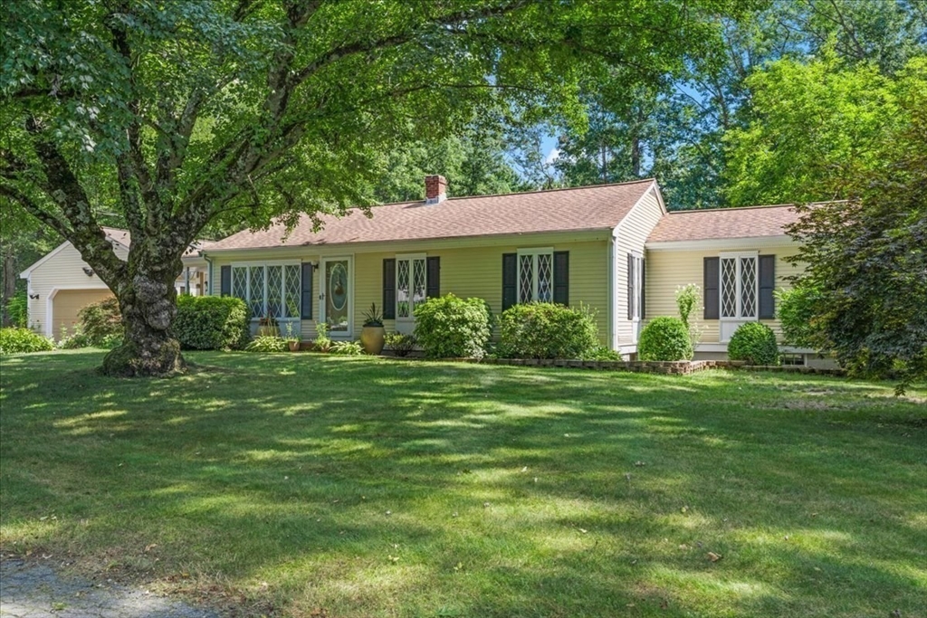 28 Lawrence Rd Property Photo 2
