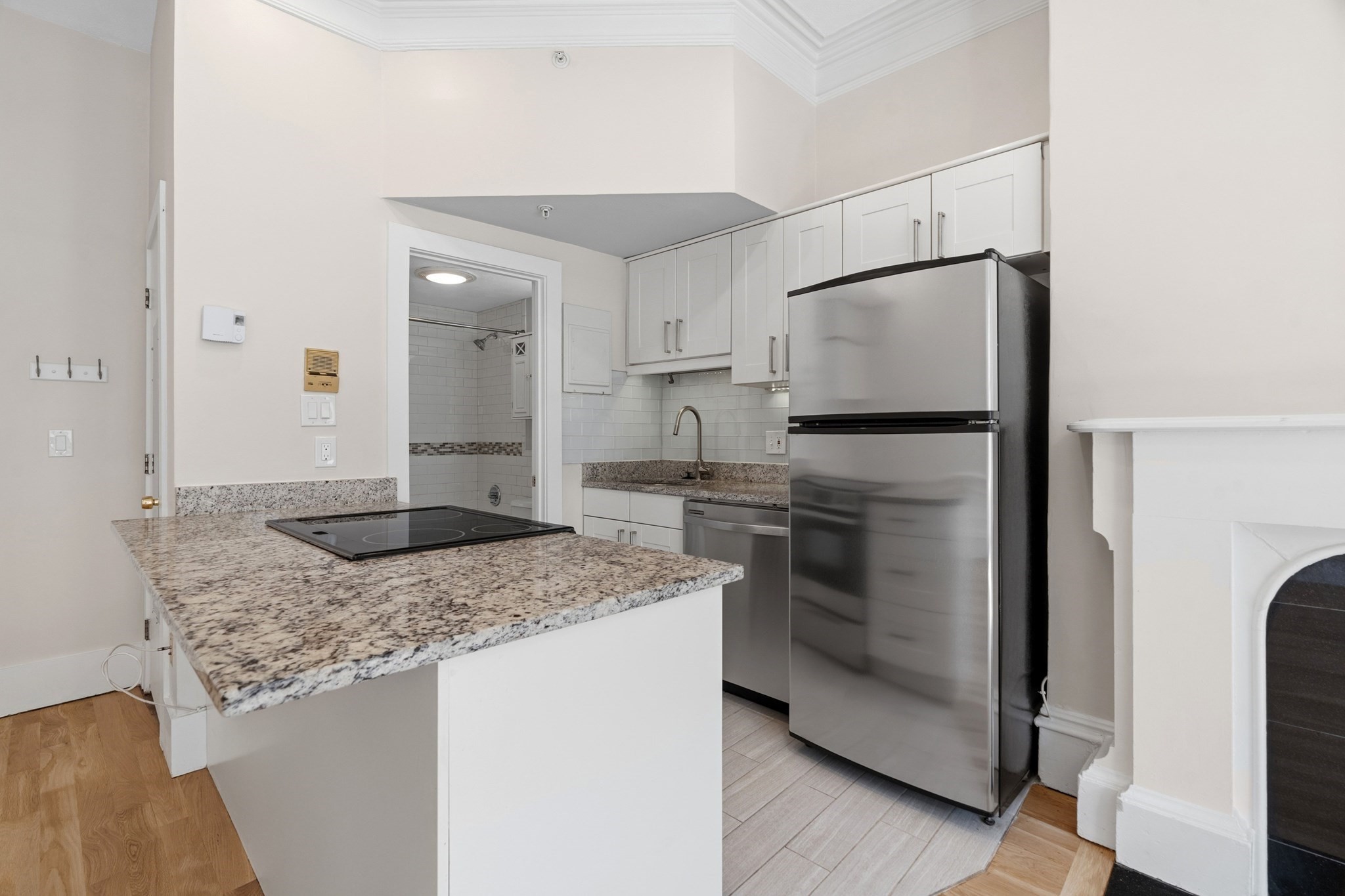 389 Beacon Street # 4A Property Photo 1