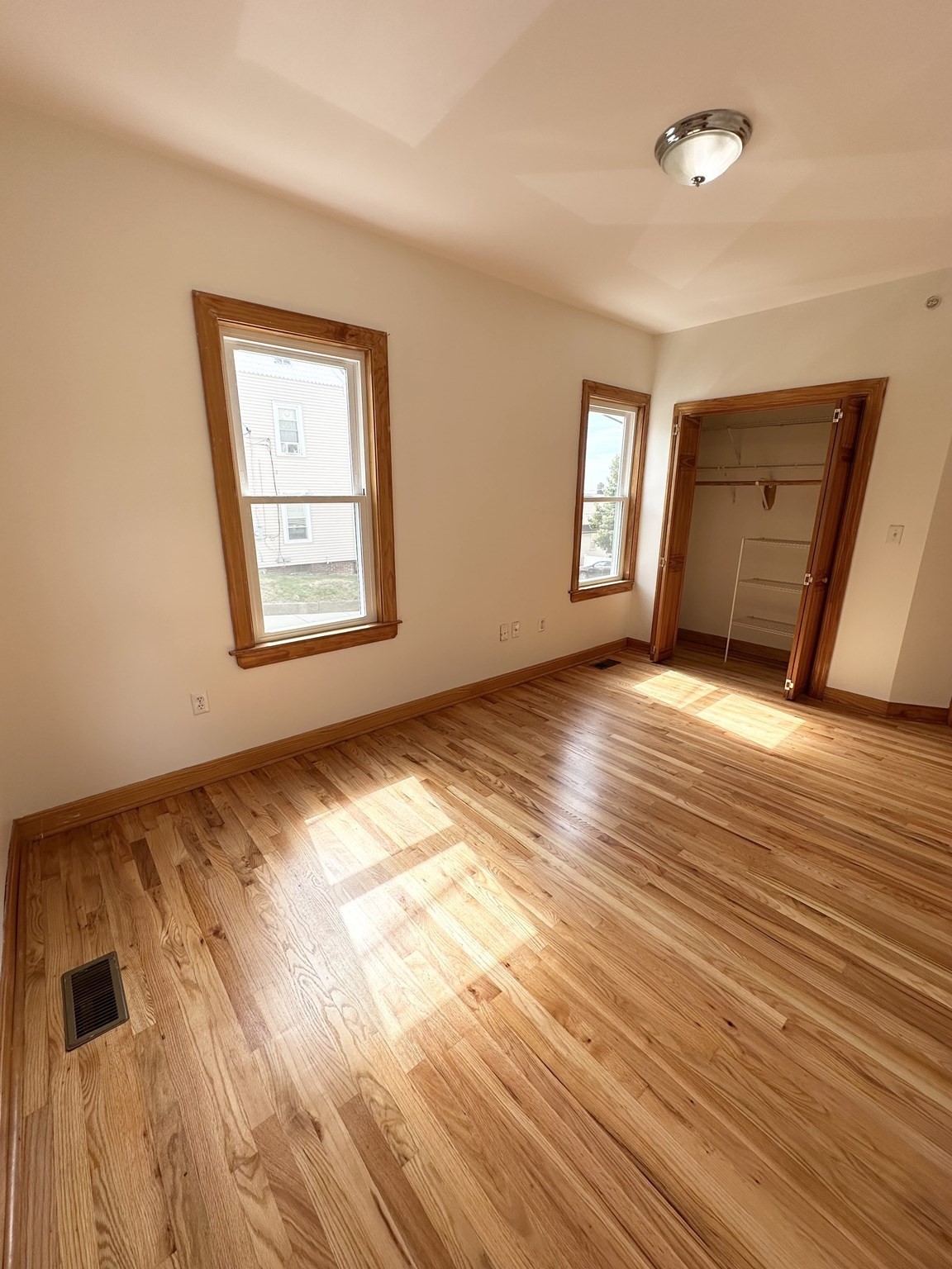 99 Pearl Ave # 1 Property Photo 13