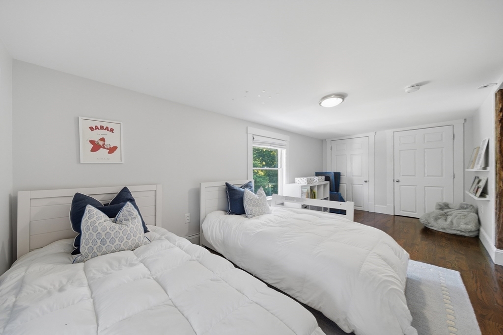 105 Bow St Property Photo 17