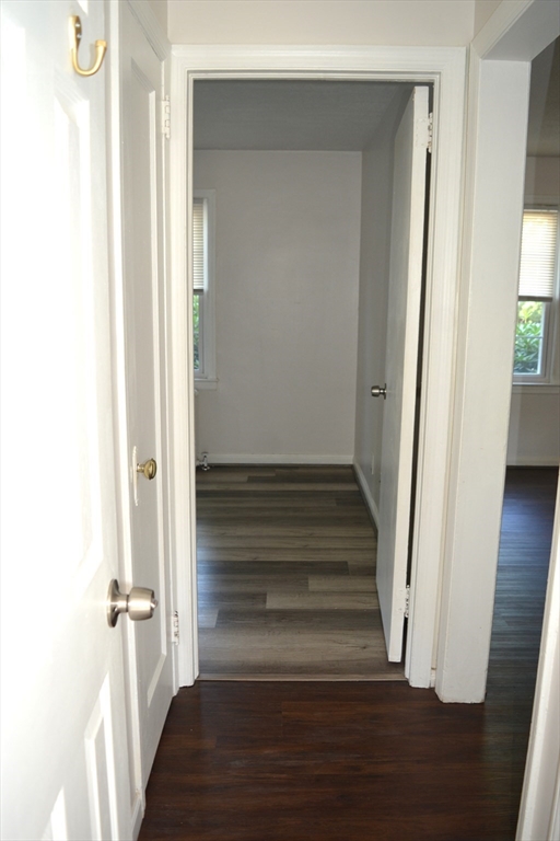 71 Colony Rd # 1b Property Photo 15