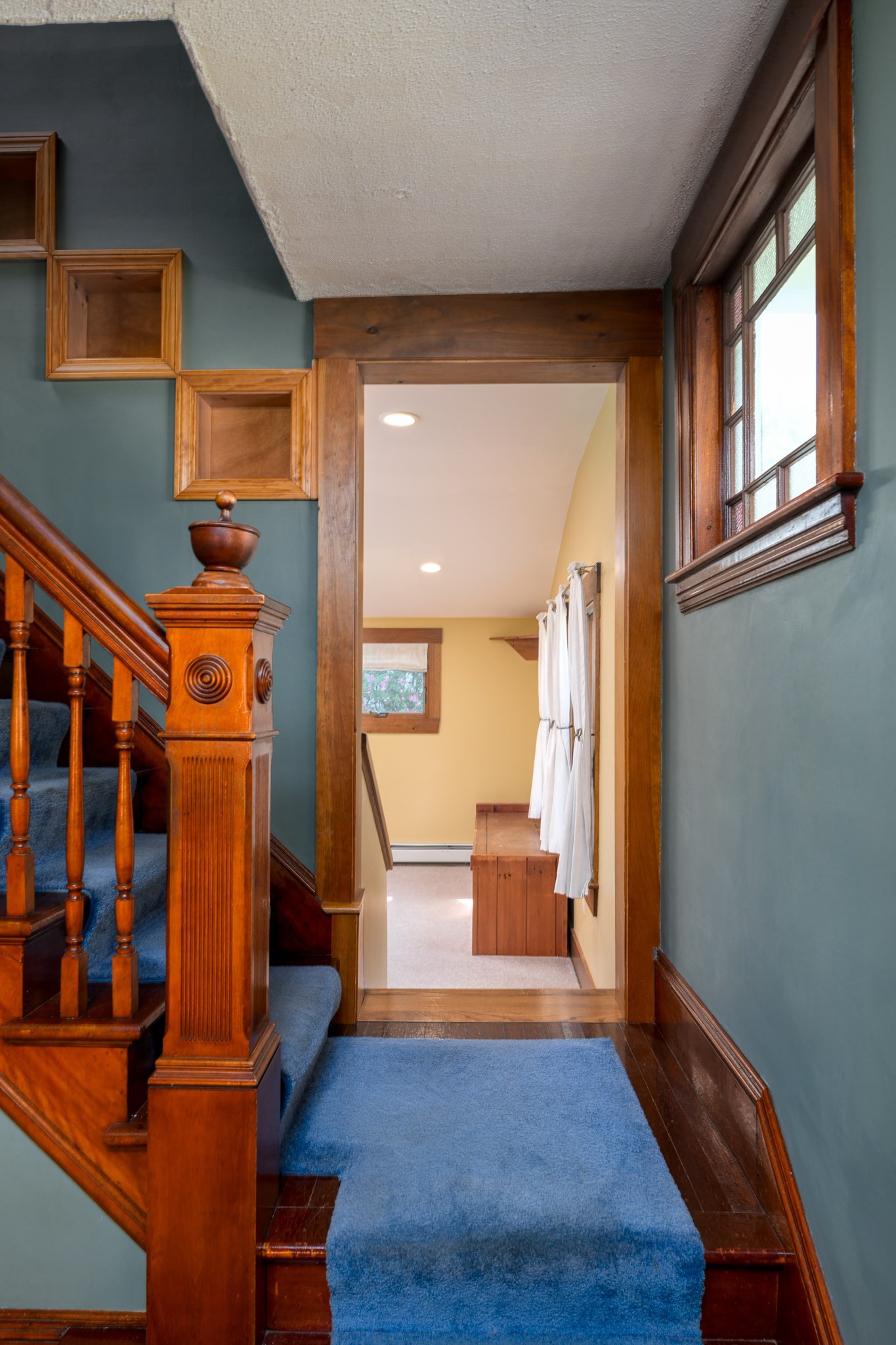 28 Holt Road Property Photo 3