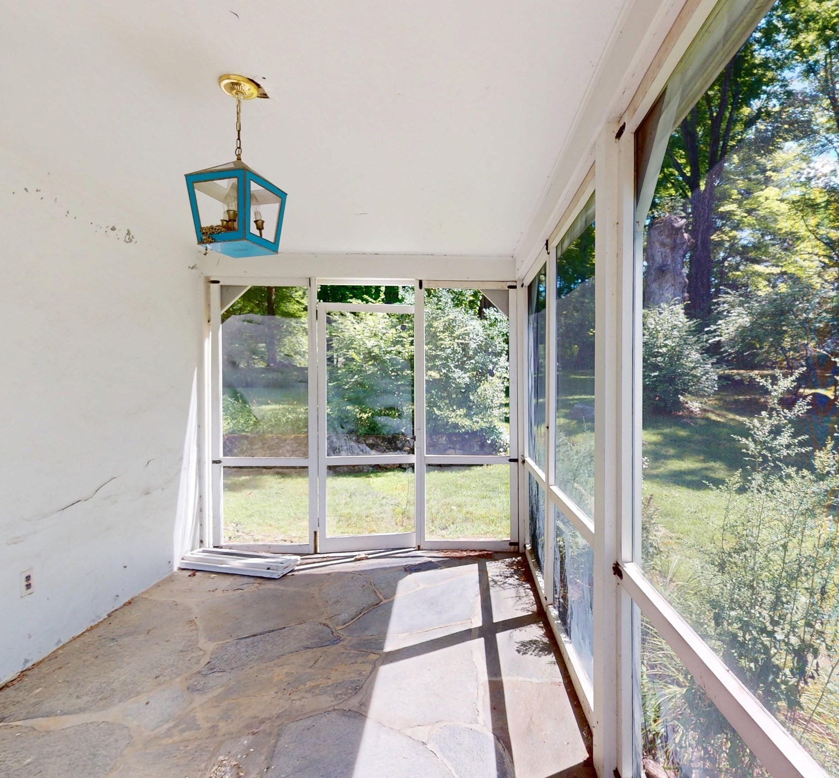 661 Bernardston Rd Property Photo 8