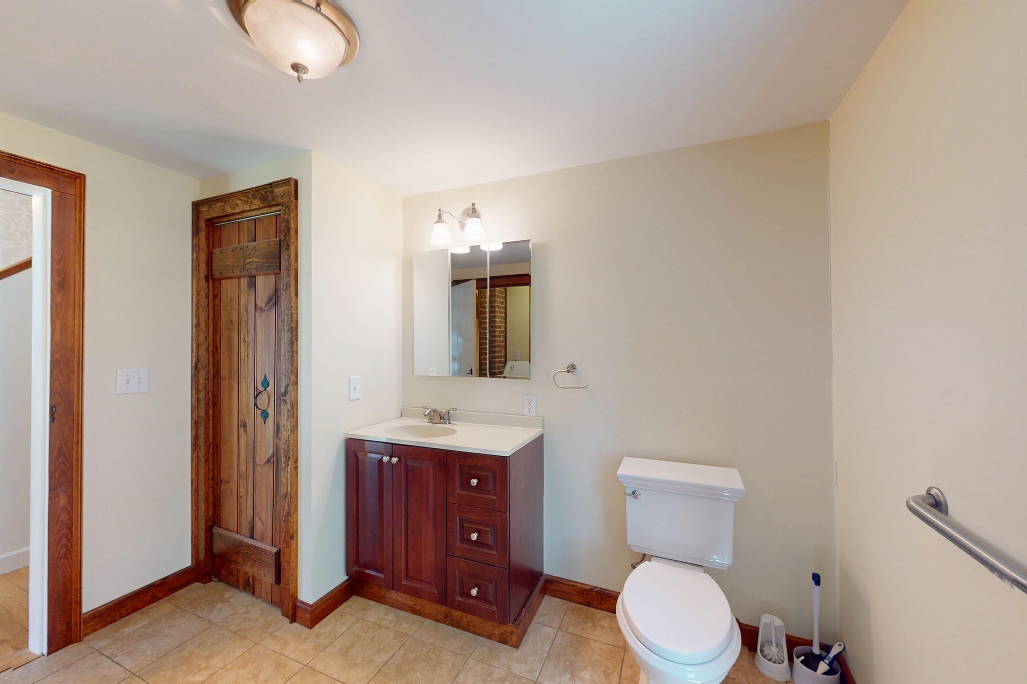 661 Bernardston Rd Property Photo 13