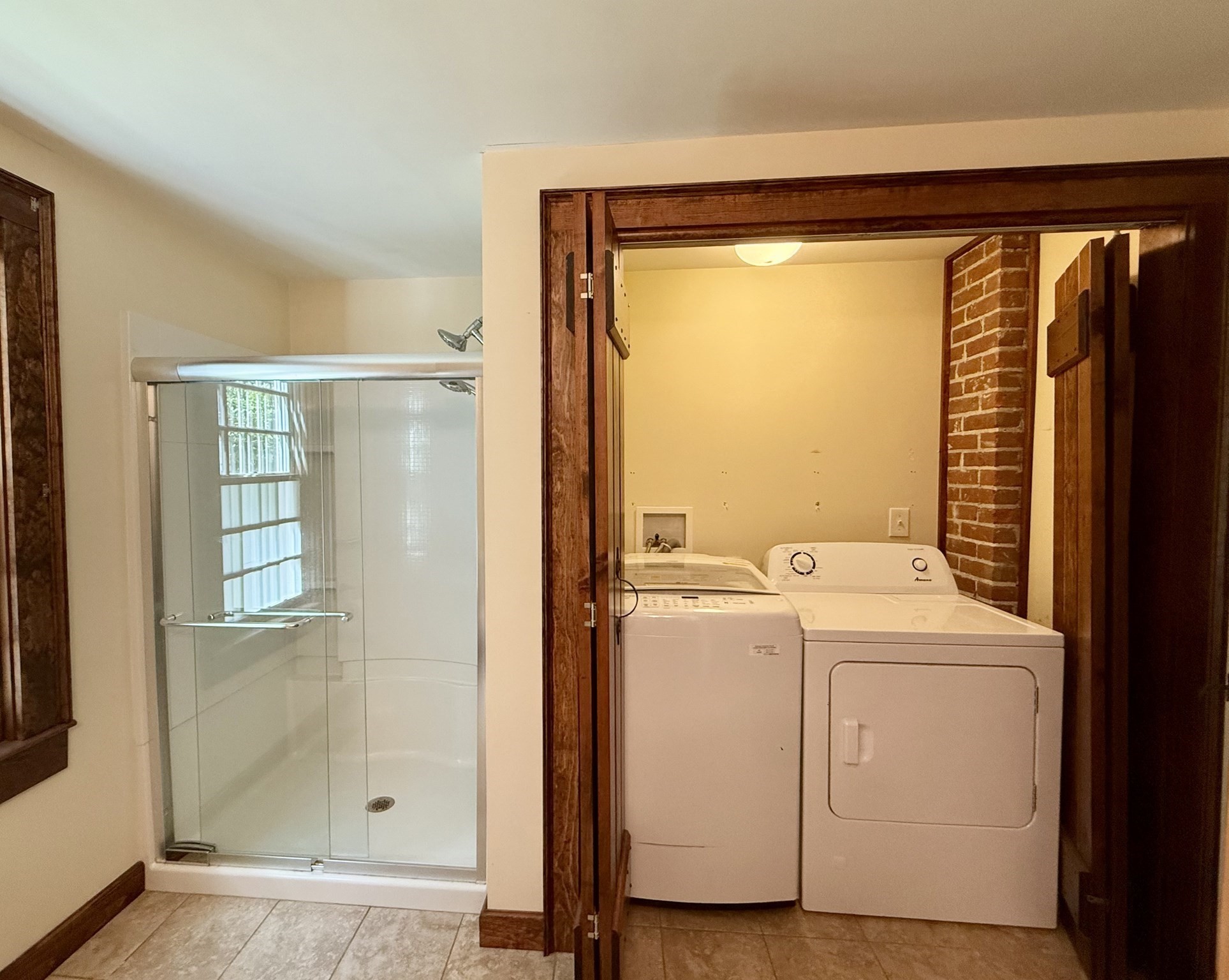 661 Bernardston Rd Property Photo 14