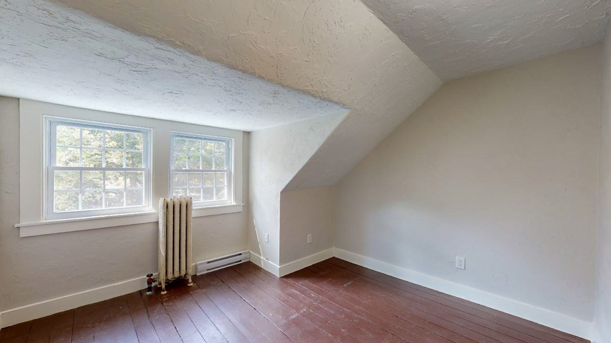 54 Beeching St Property Photo 24