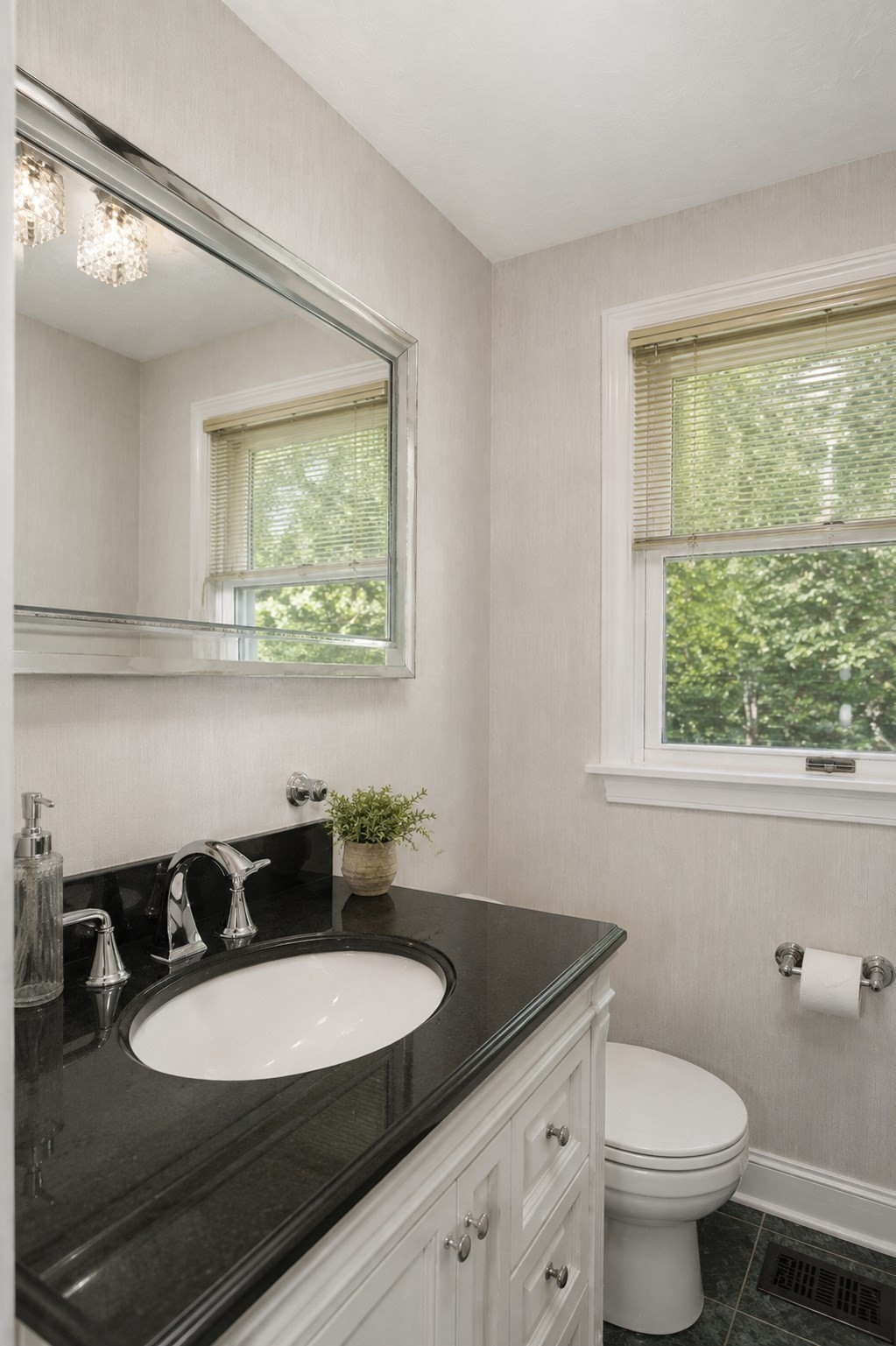 81 Grant Avenue # 81 Property Photo 6