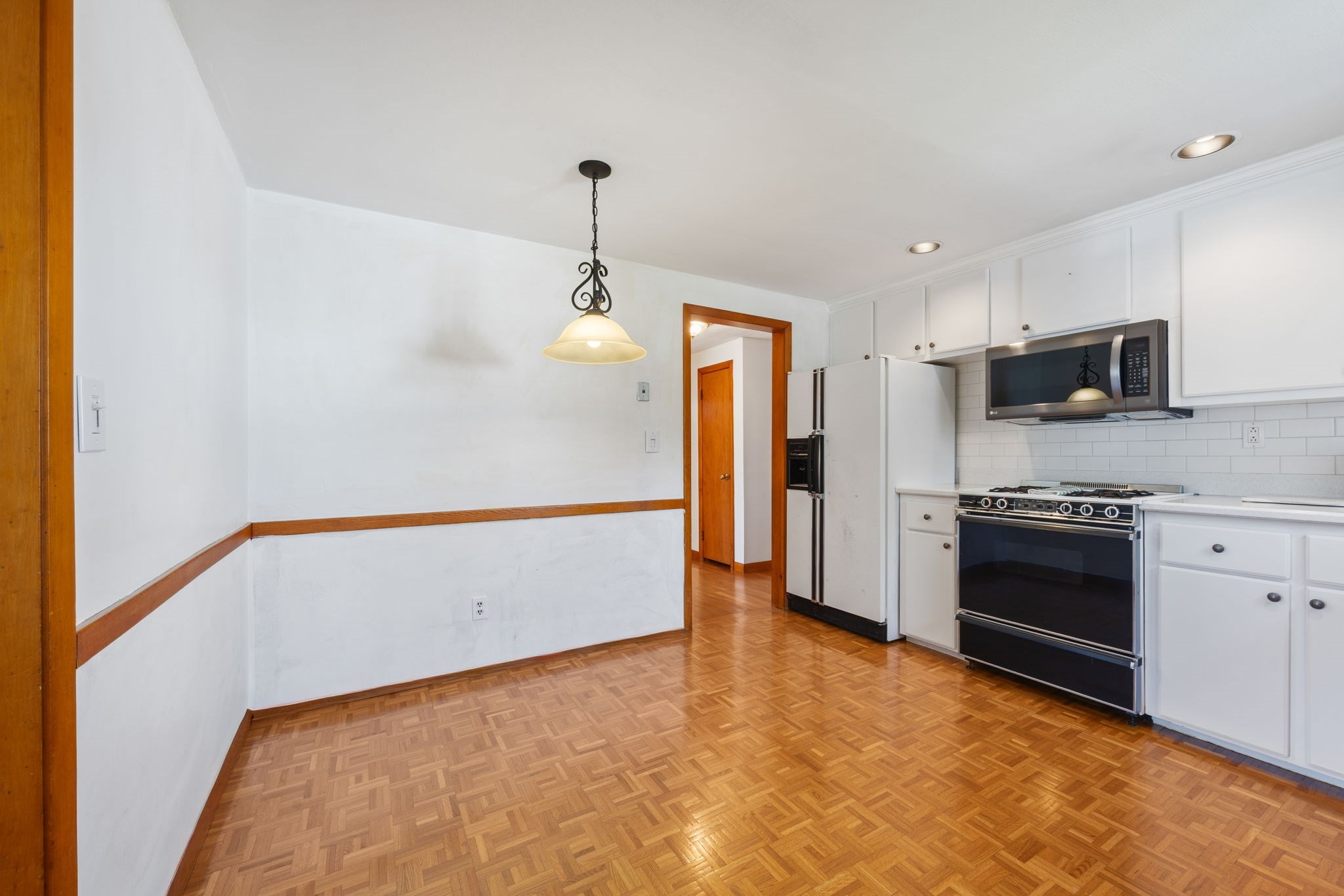 12 Third St Property Photo 9