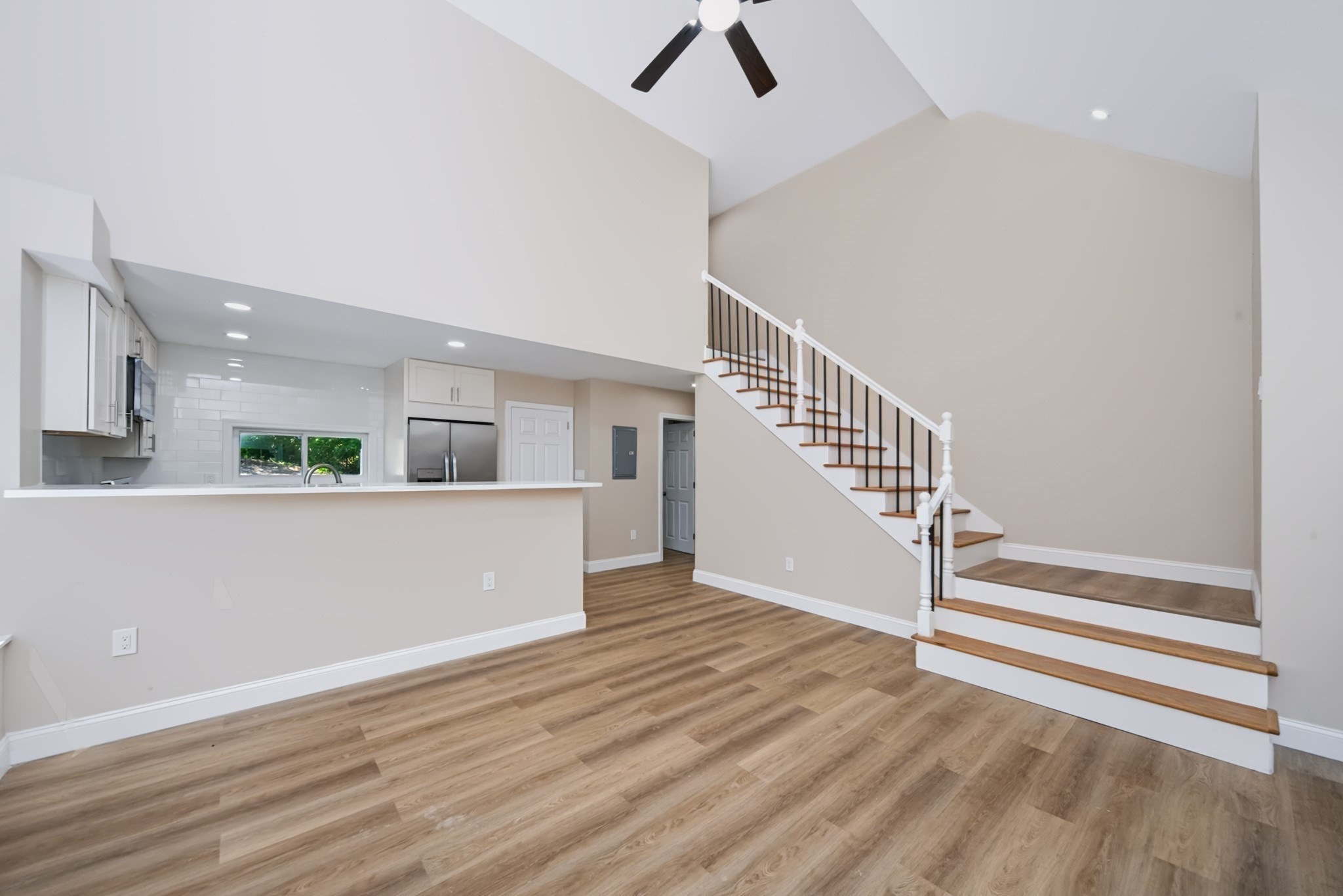16 Winter Pl Property Photo 1