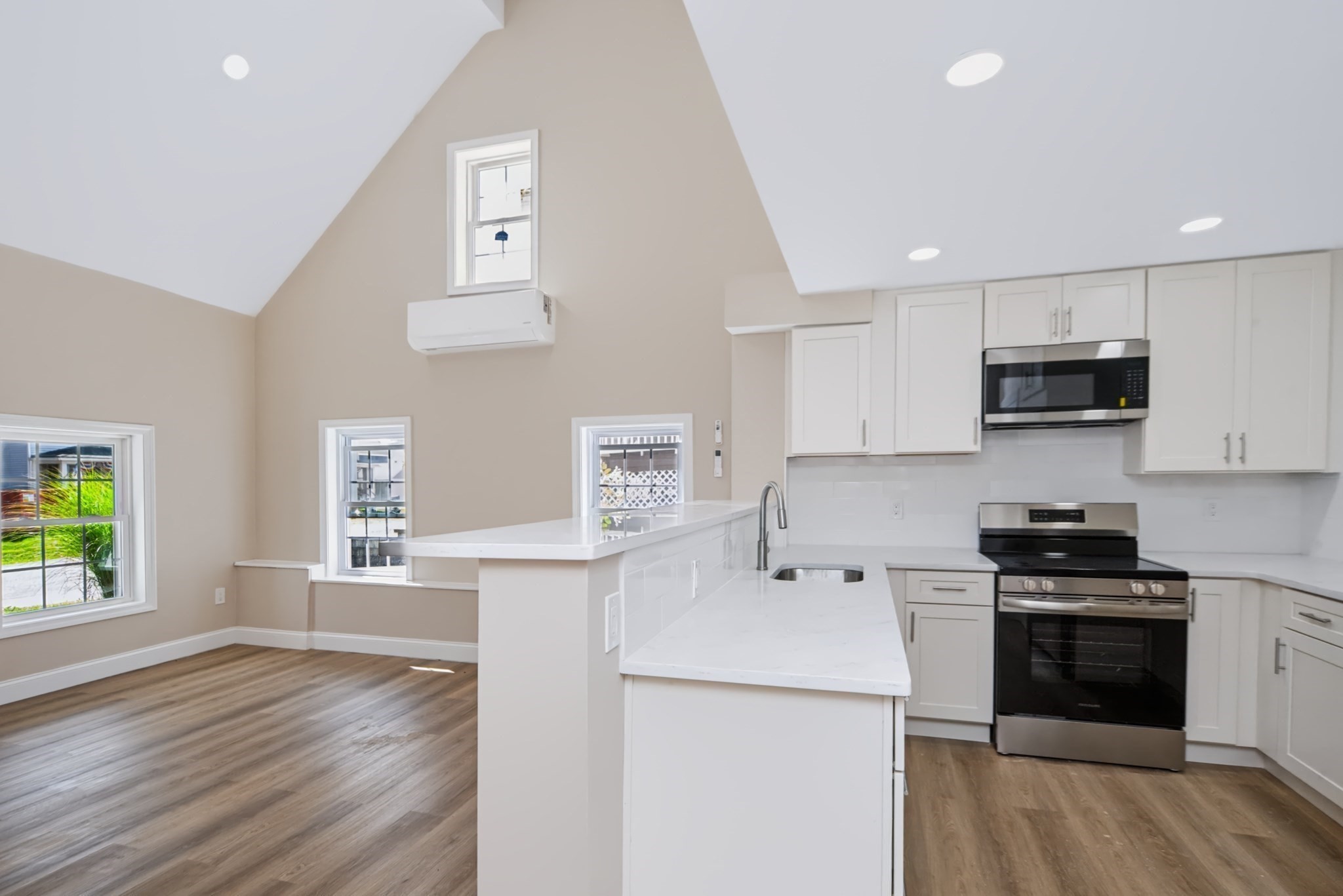 16 Winter Pl Property Photo 1