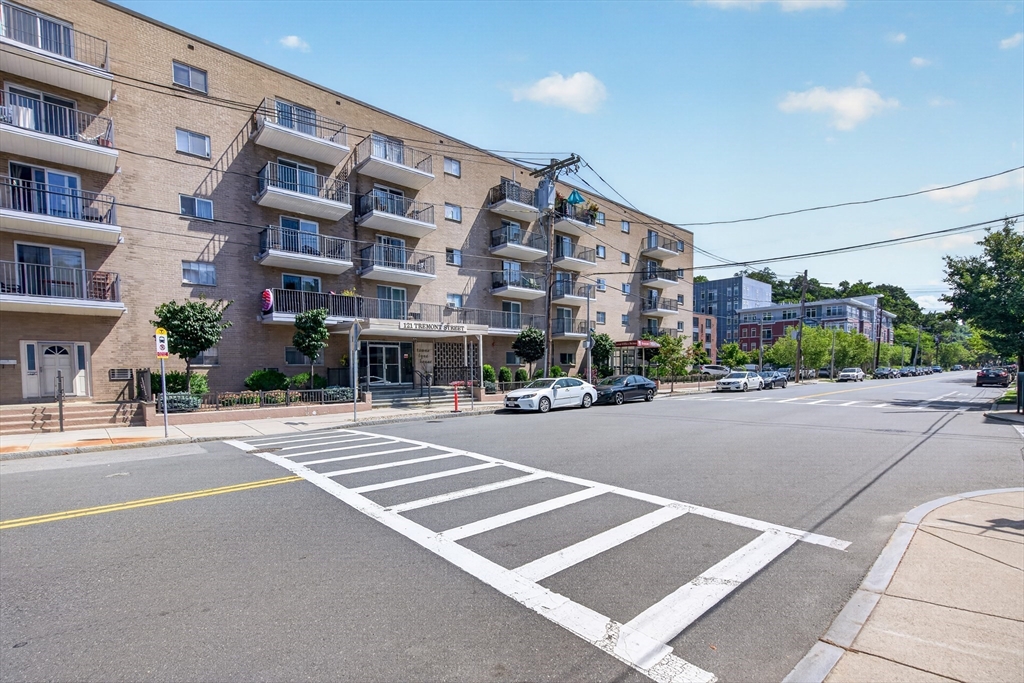 121 Tremont St # C6 Property Photo 1