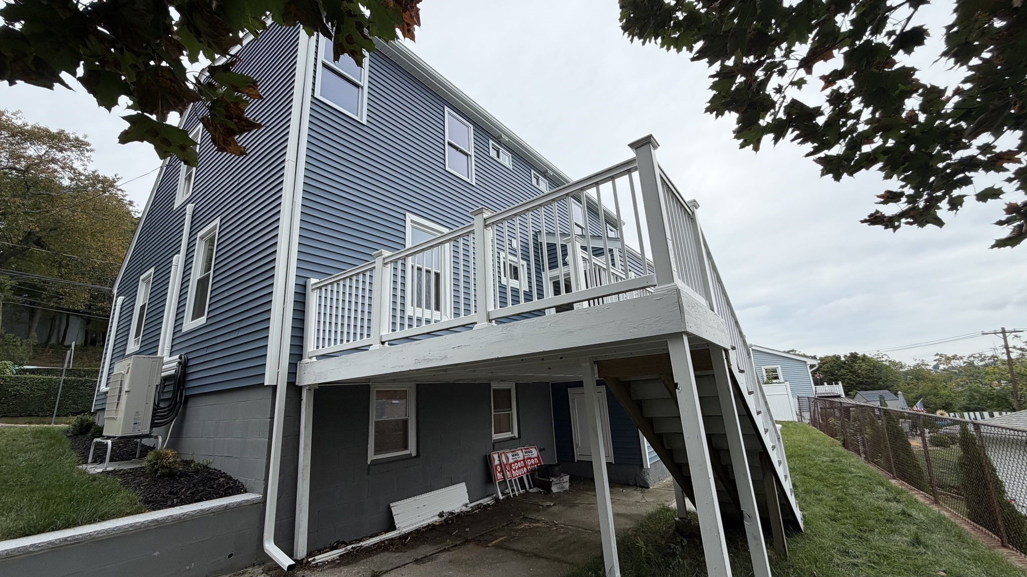 9 Crestway Rd Property Photo 3