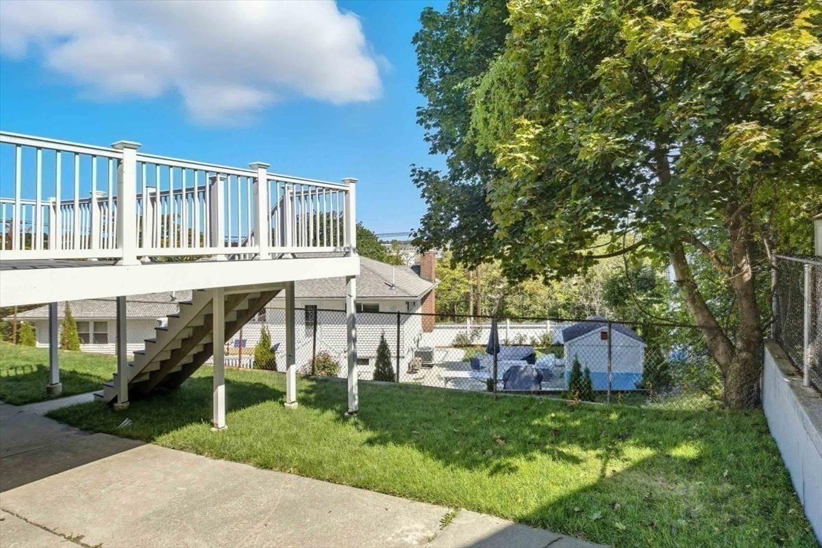 9 Crestway Rd Property Photo 28