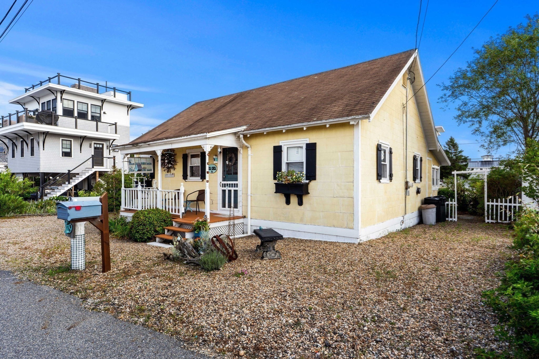 9 58th St Property Photo 1