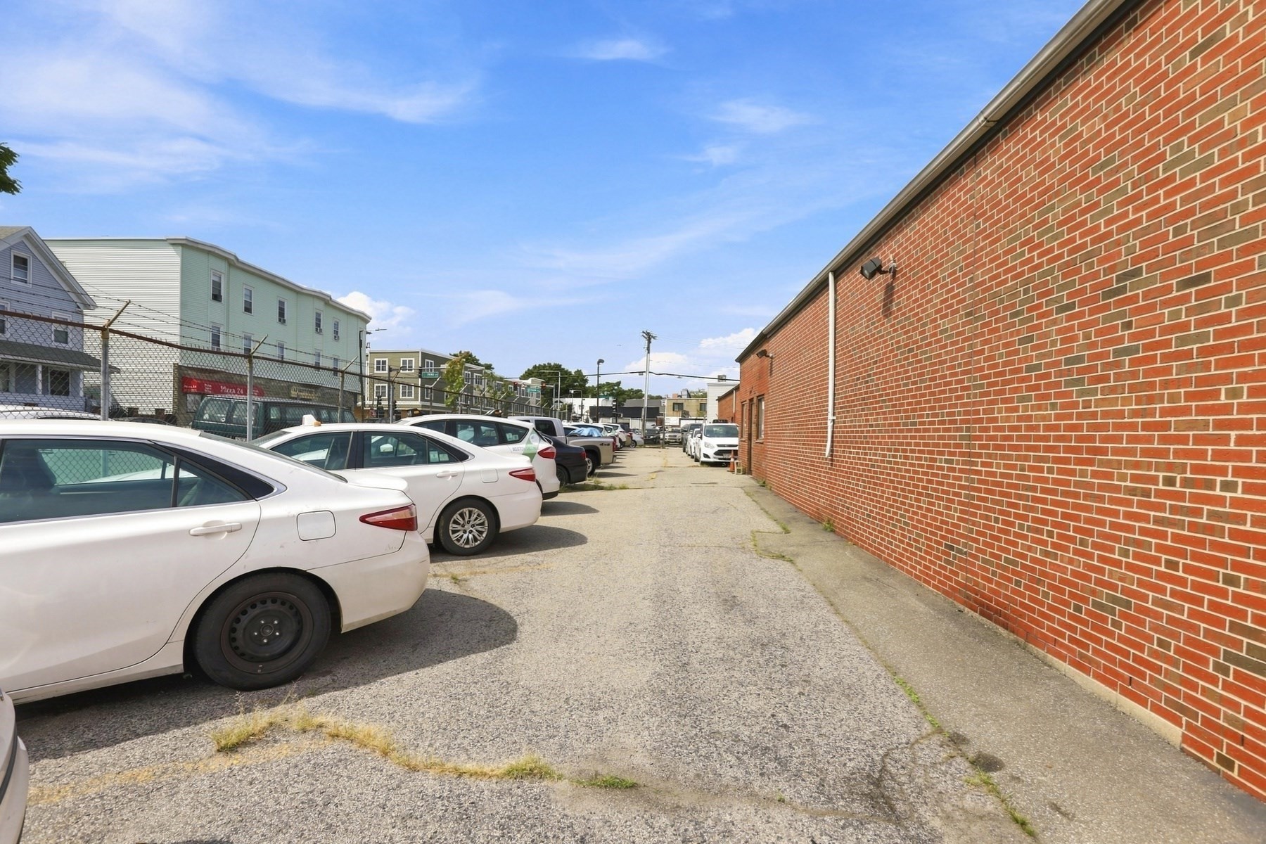 76 Christopher St Property Photo 18
