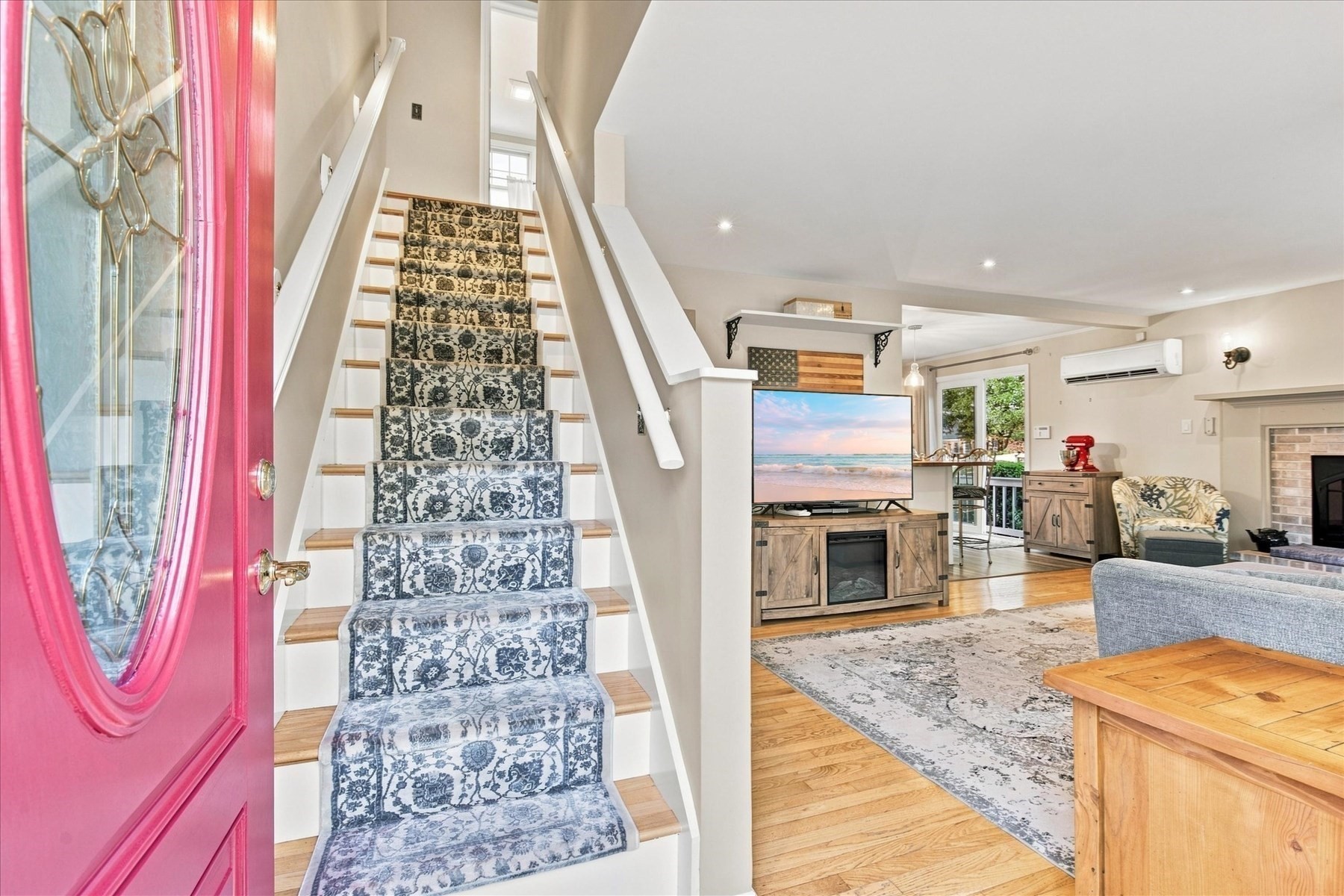2 Pheasant Lane Property Photo 2