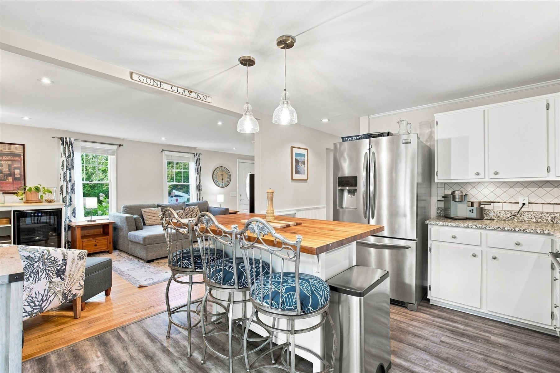 2 Pheasant Lane Property Photo 8