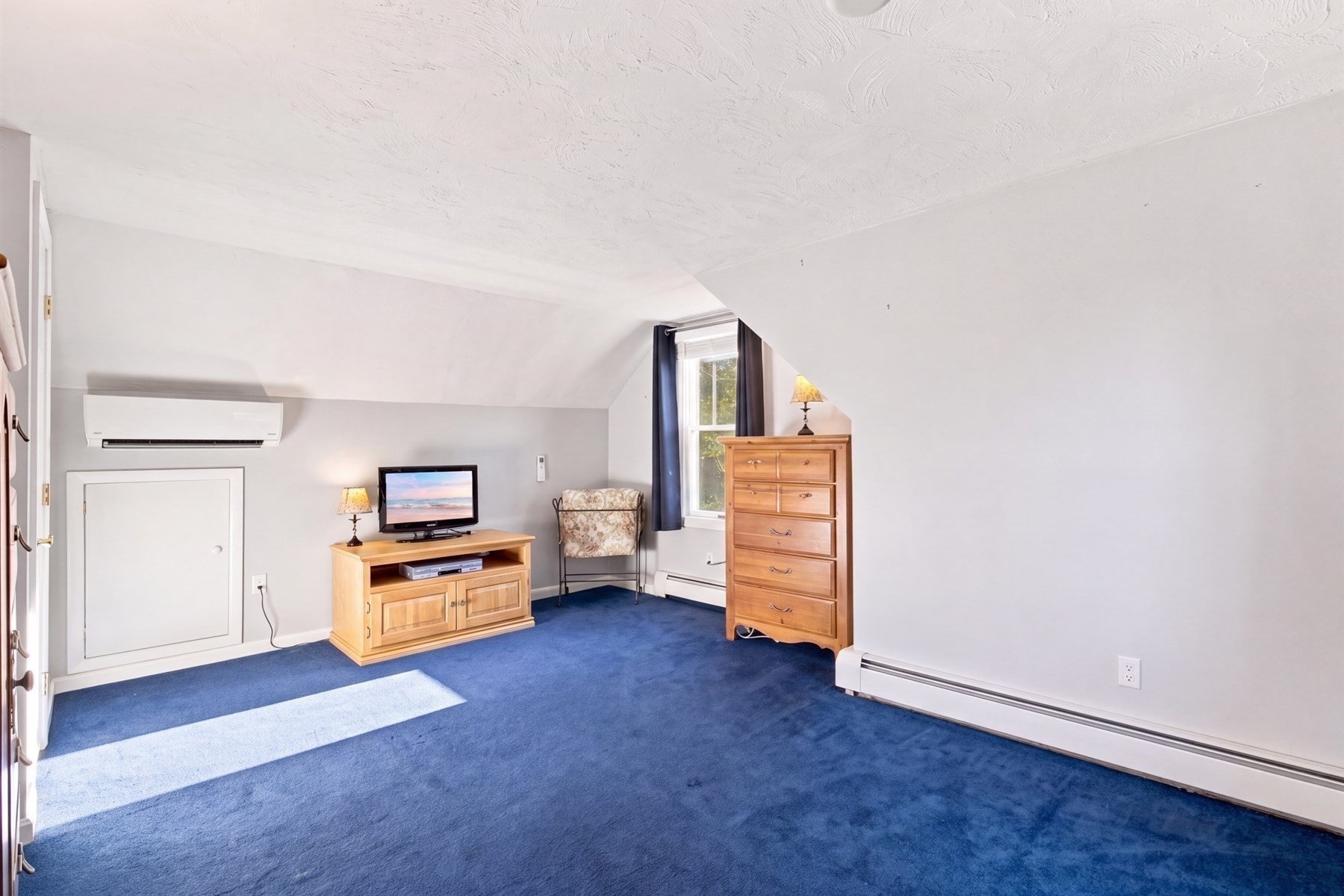 2 Pheasant Lane Property Photo 22
