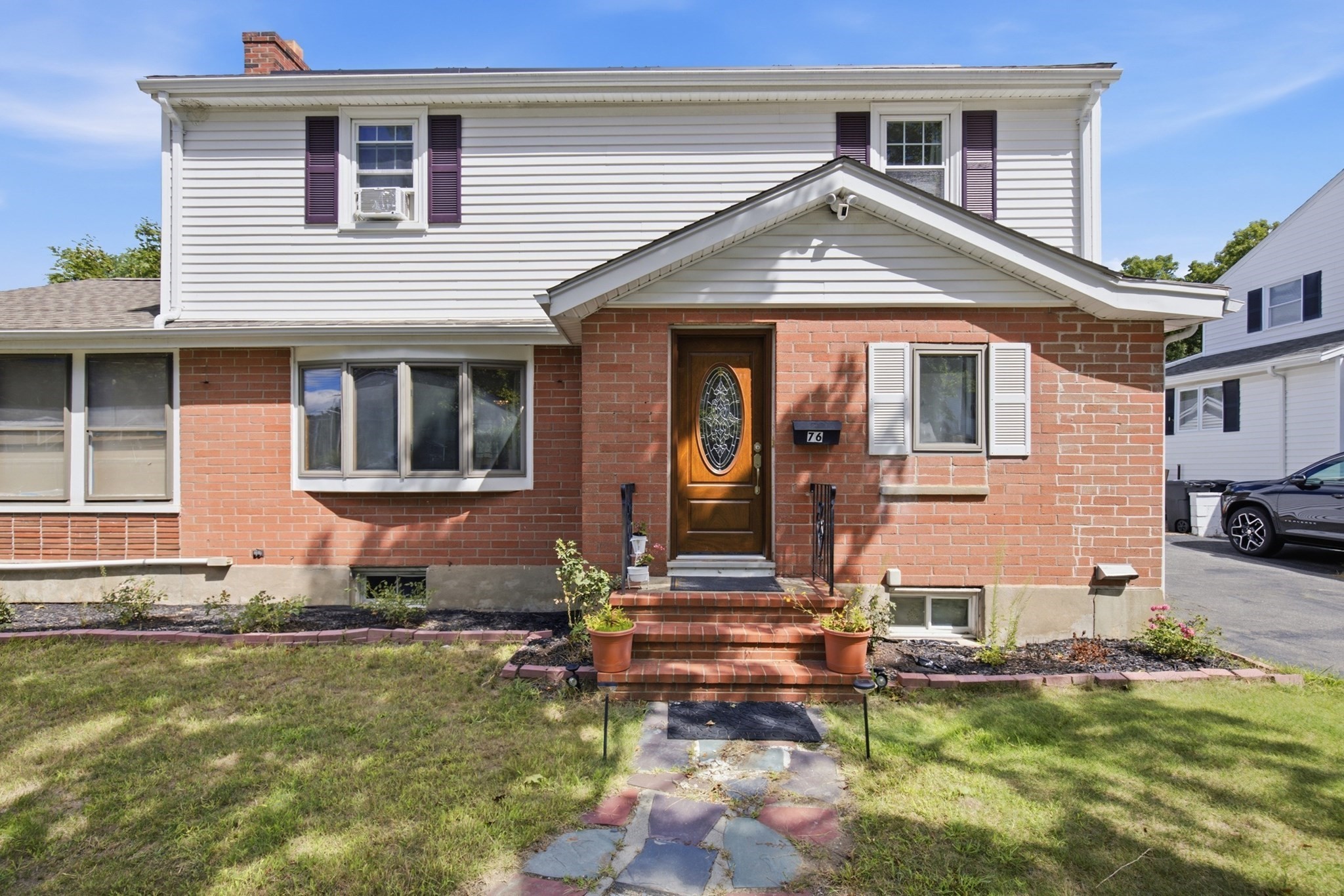 76 Woodcliff Rd Property Photo 1