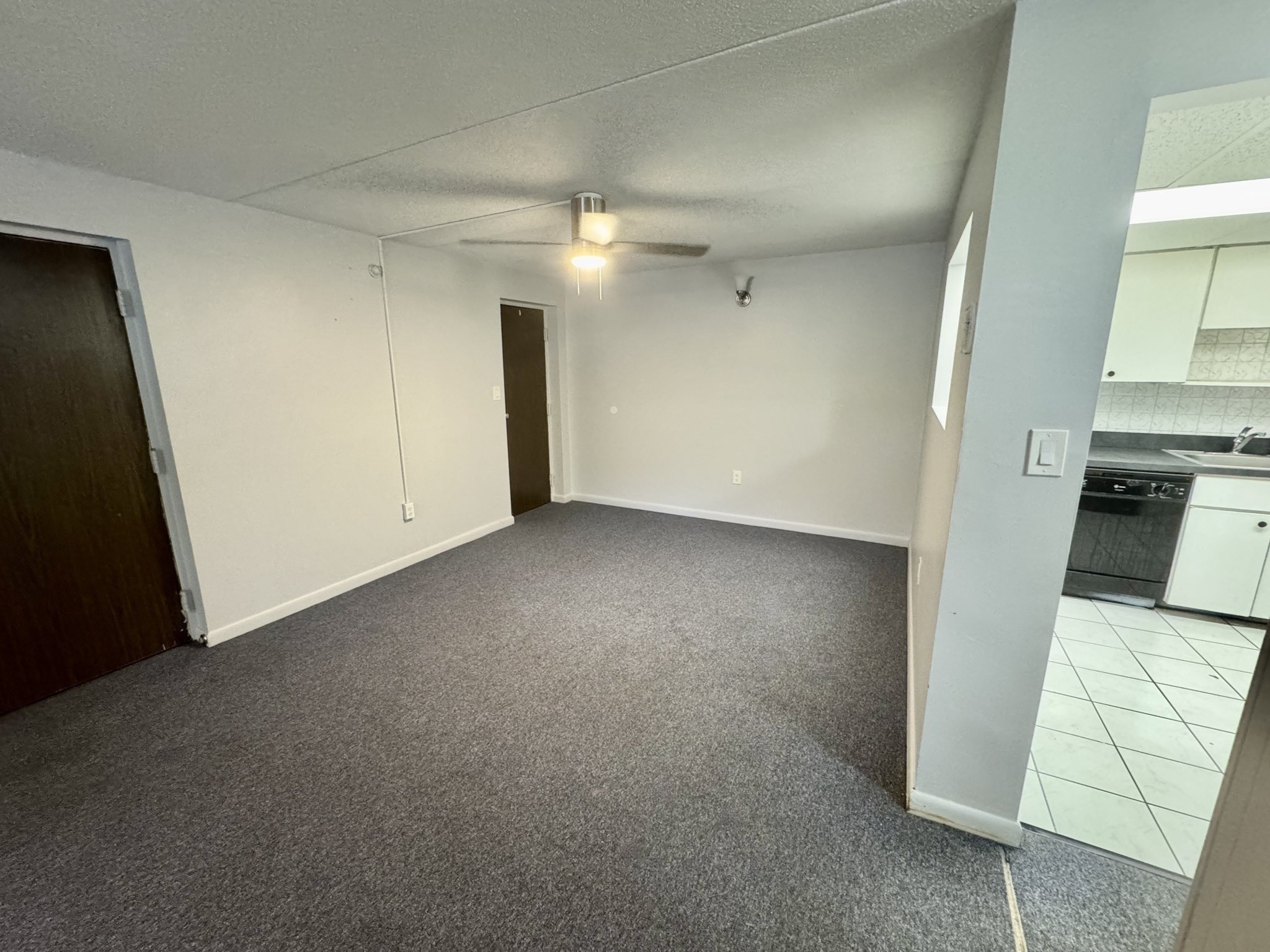 65 Mccormick Ter # 4 Property Photo 3