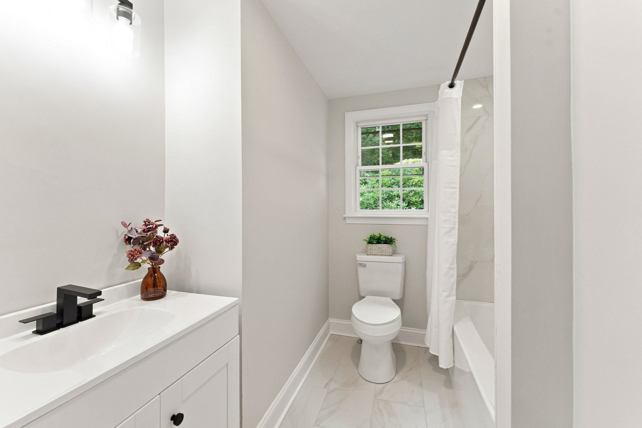 9 Pavia Place Property Photo 29