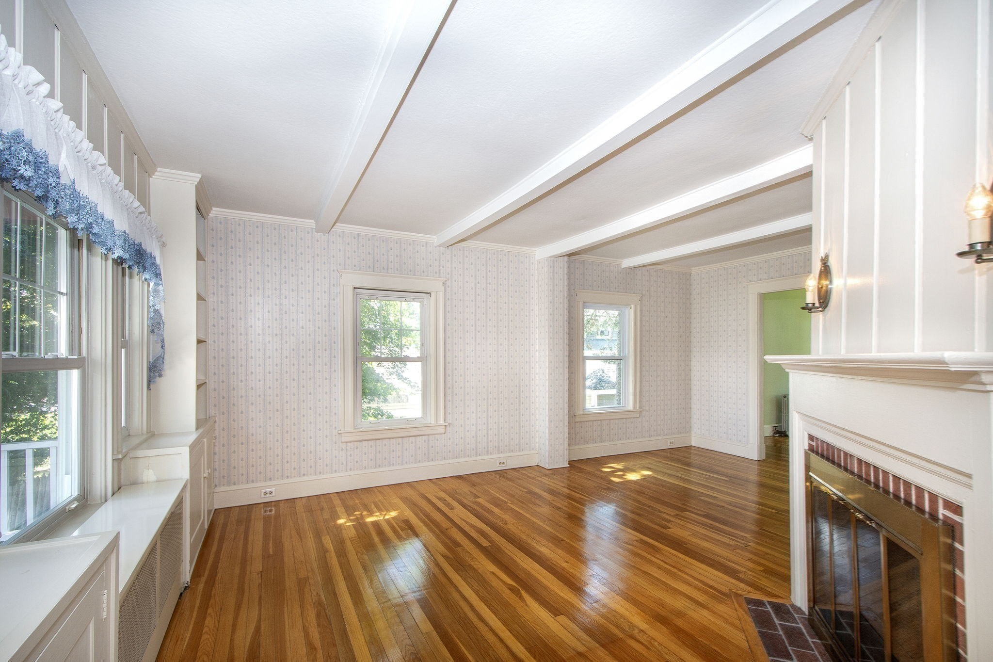 10 Elmlawn Rd Property Photo 5
