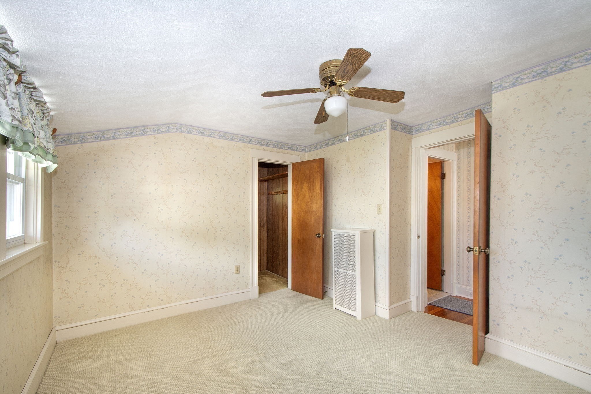 10 Elmlawn Rd Property Photo 20