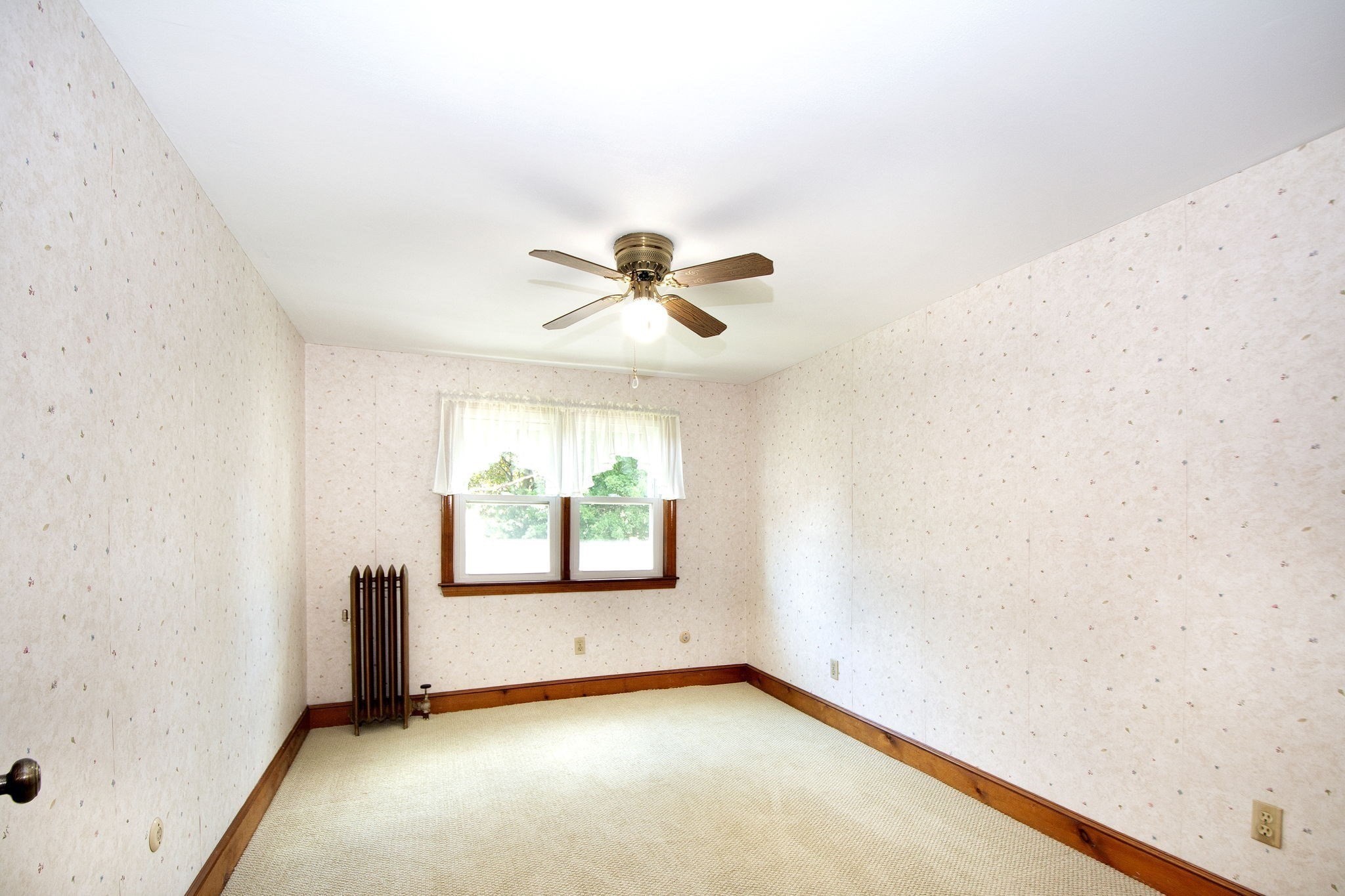 10 Elmlawn Rd Property Photo 22