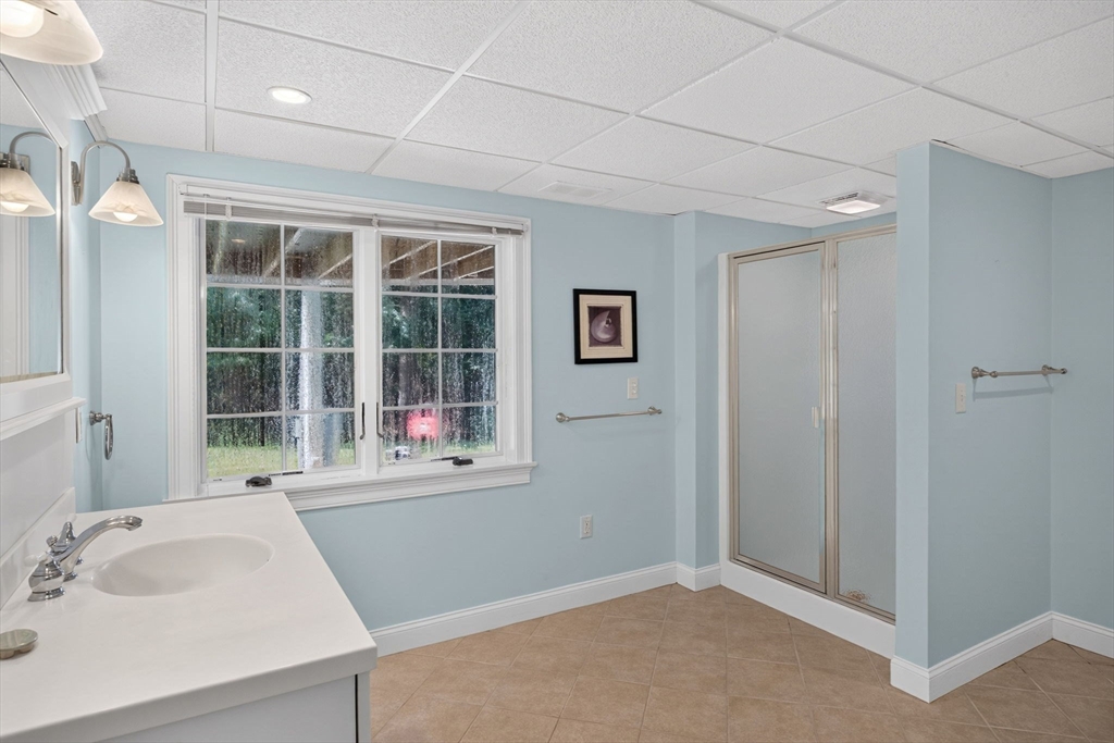 28 Longshank Cir Property Photo 24