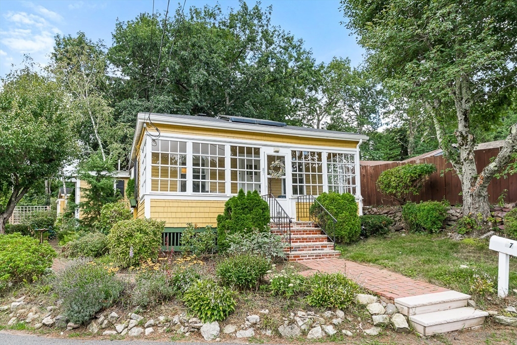 87 Great Woods Rd Property Photo 1