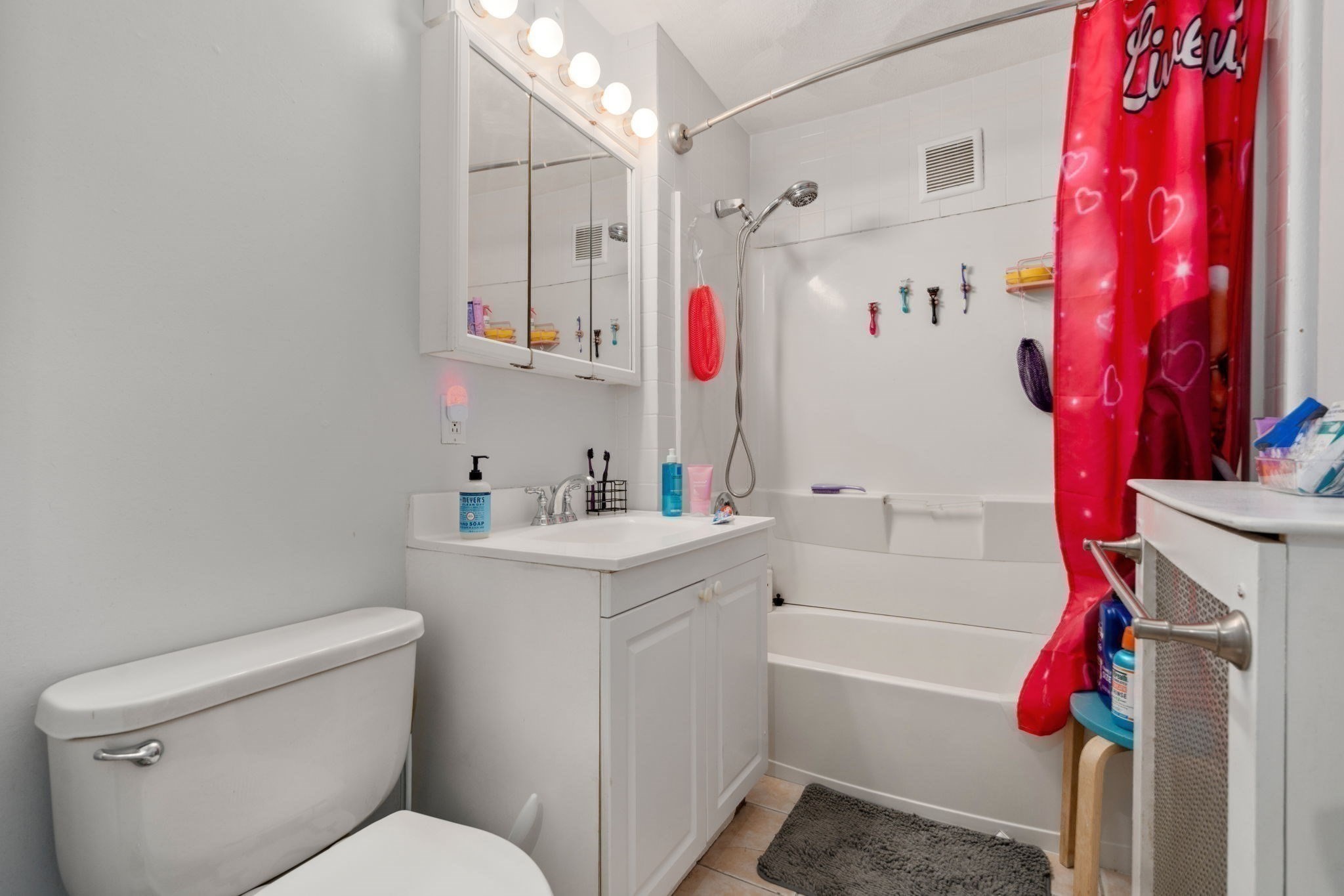 93 Easton Street Property Photo 30