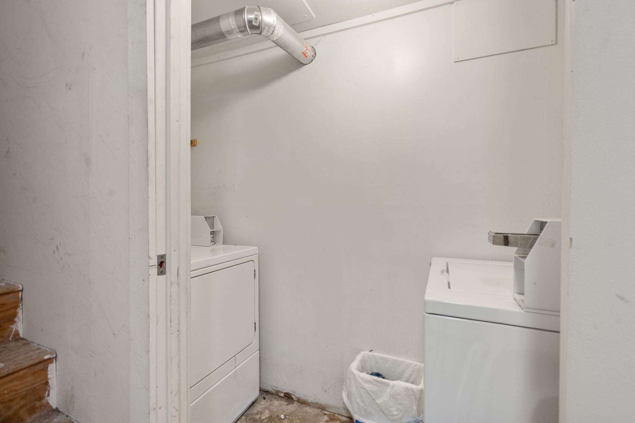 93 Easton Street Property Photo 34