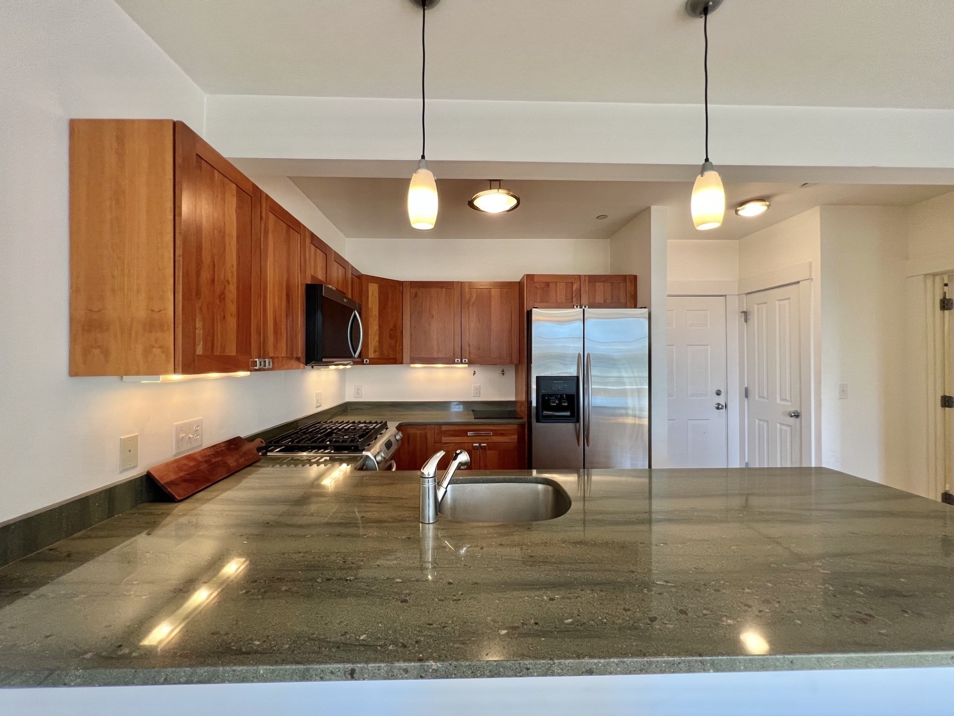 432 Norfolk Street # C Property Photo 4