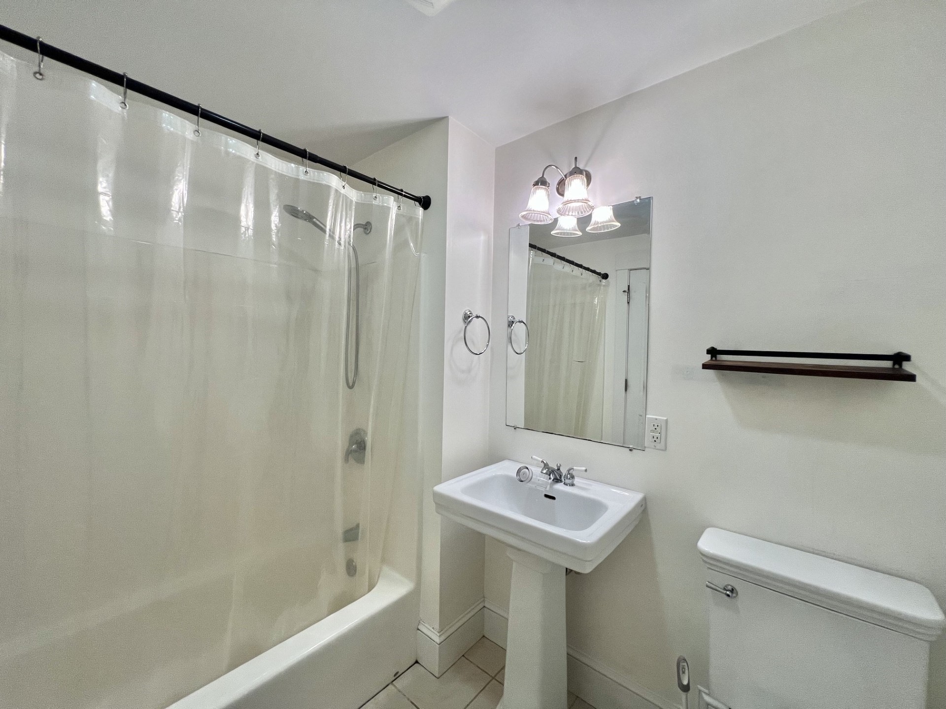 432 Norfolk Street # C Property Photo 11